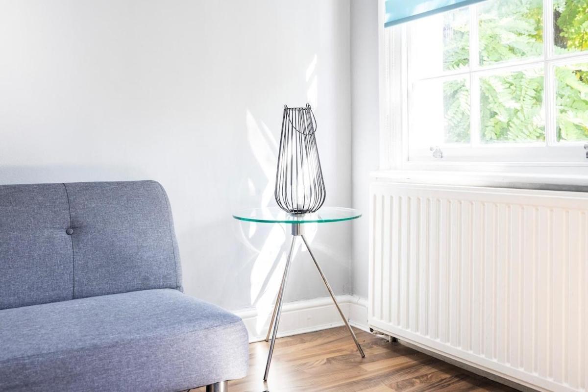 Apartment 1-bed Flat - Walk To Whitechapel Station *