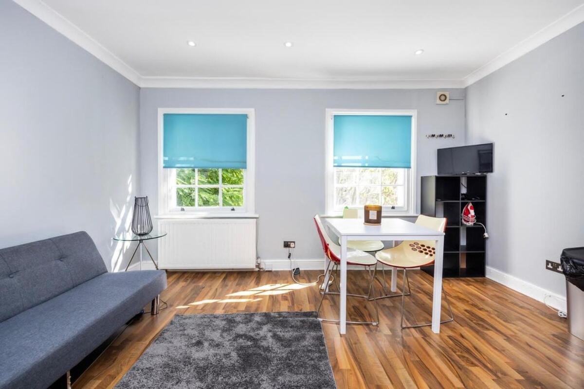 1-bed Flat - Walk To Whitechapel Station Apartamento
